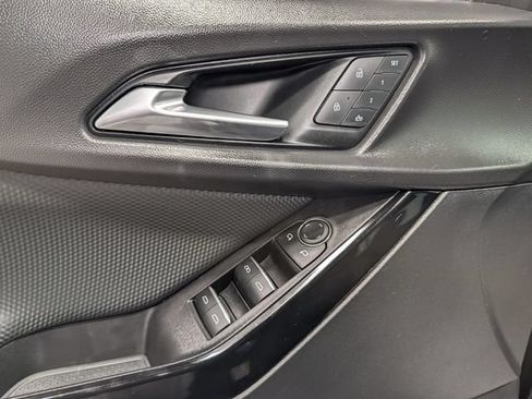 Certified 2025 Chevrolet Equinox RS w/ Safety and Technology Package AWD/4WD image 18