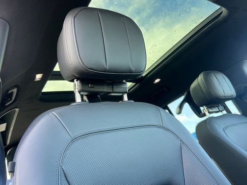 New 2026 Land Rover Defender 110 X image 24