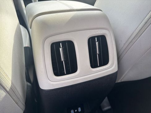 Used 2025 Hyundai Tucson SEL image 24