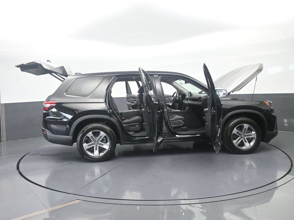 Used 2025 Honda Pilot EX-L image 73
