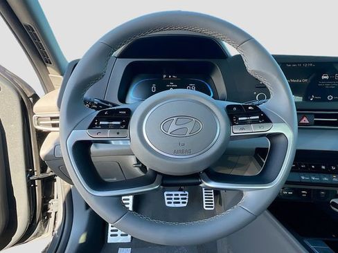 New 2026 Hyundai Elantra Sport FWD image 11