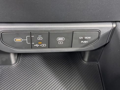 New 2026 Kia K4 FWD image 24