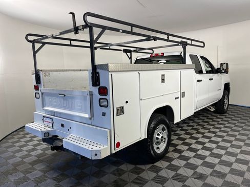 Used 2017 Chevrolet Silverado 2500 W/T w/ WT Convenience Package AWD/4WD image 11