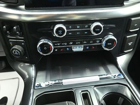 Certified 2023 Ford F150 Lariat w/ Equipment Group 502A High image 18