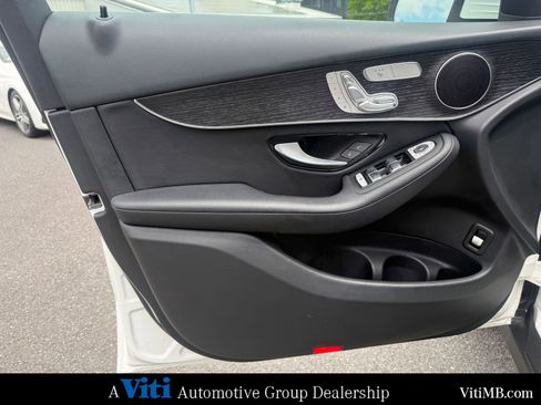Certified 2022 Mercedes-Benz GLC 300 4MATIC image 16