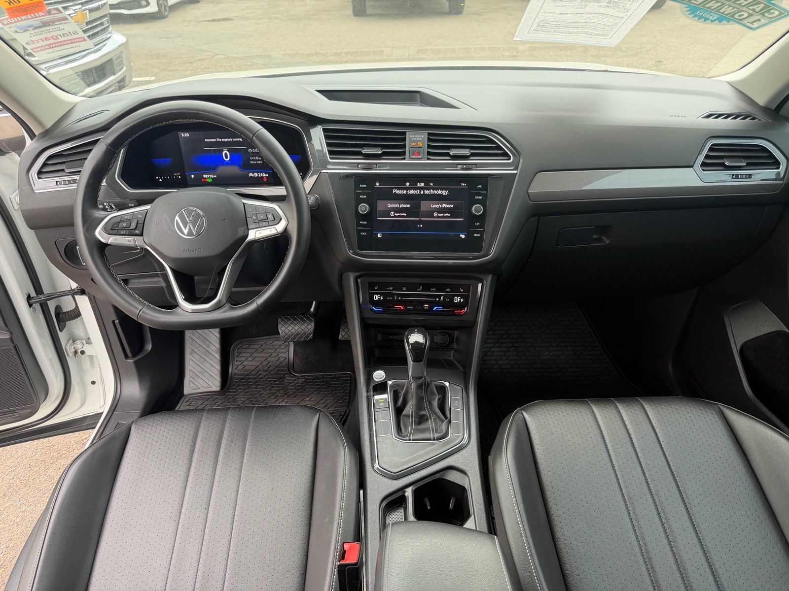 Used 2022 Volkswagen Tiguan SE FWD image 17