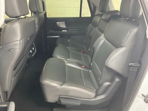 Used 2025 Ford Expedition Max Active AWD/4WD image 14