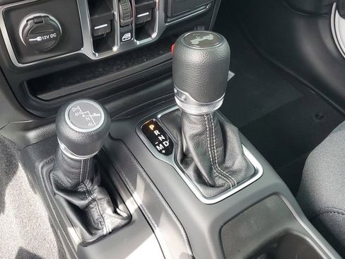 New 2025 Jeep Wrangler Sport S image 27