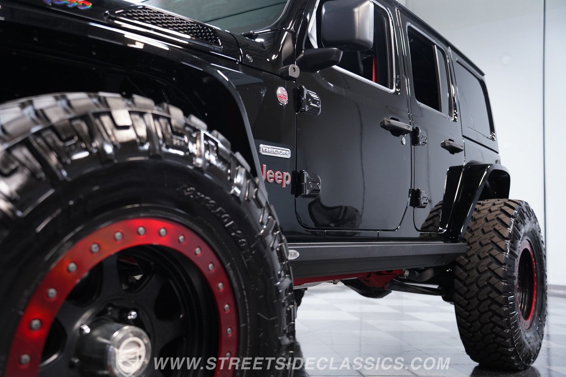 Used 2020 Jeep Wrangler Unlimited Rubicon w/ Quick Order Package 28Y Recon AWD/4WD image 18