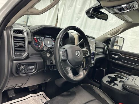 Used 2024 RAM 3500 Laramie image 15