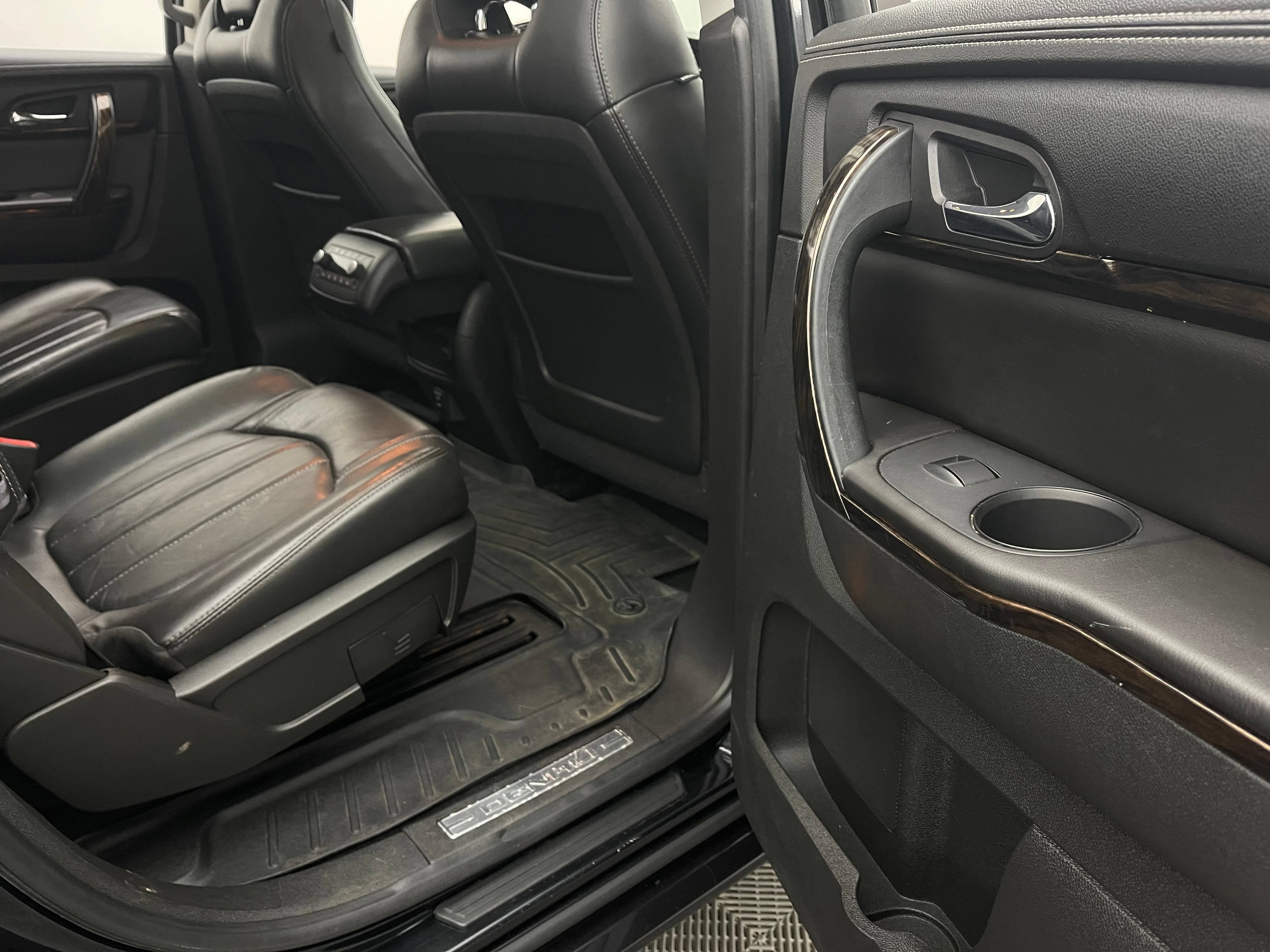 Used 2015 GMC Acadia Denali FWD image 43