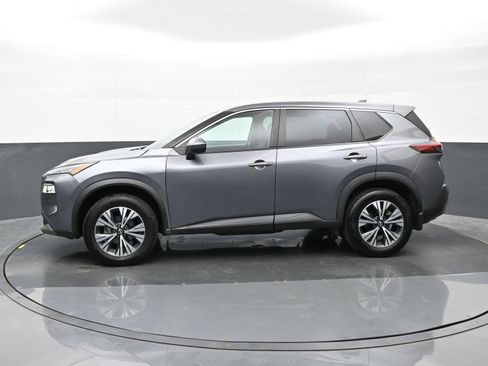 Used 2022 Nissan Rogue SV AWD/4WD image 9