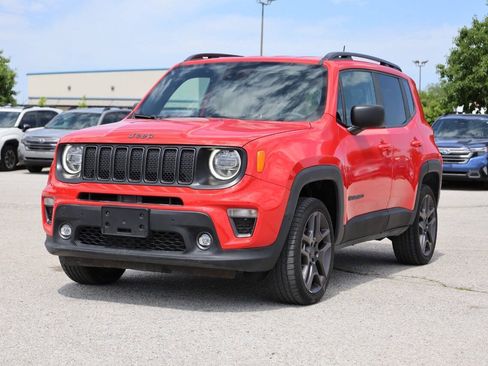 Used 2021 Jeep Renegade Latitude w/ Luxury Group II AWD/4WD image 6