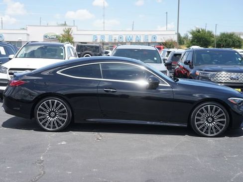 Used 2024 Mercedes-Benz CLE 300 4MATIC Coupe image 5