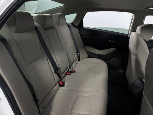 Used 2023 Honda Accord EX image 17