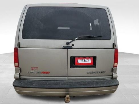 Used 2003 Chevrolet Astro LS w/ LS Preferred Equipment Group image 6