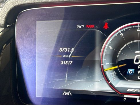 Used 2021 Mercedes-Benz G 63 AMG 4MATIC w/ G Manufaktur Interior Package image 18