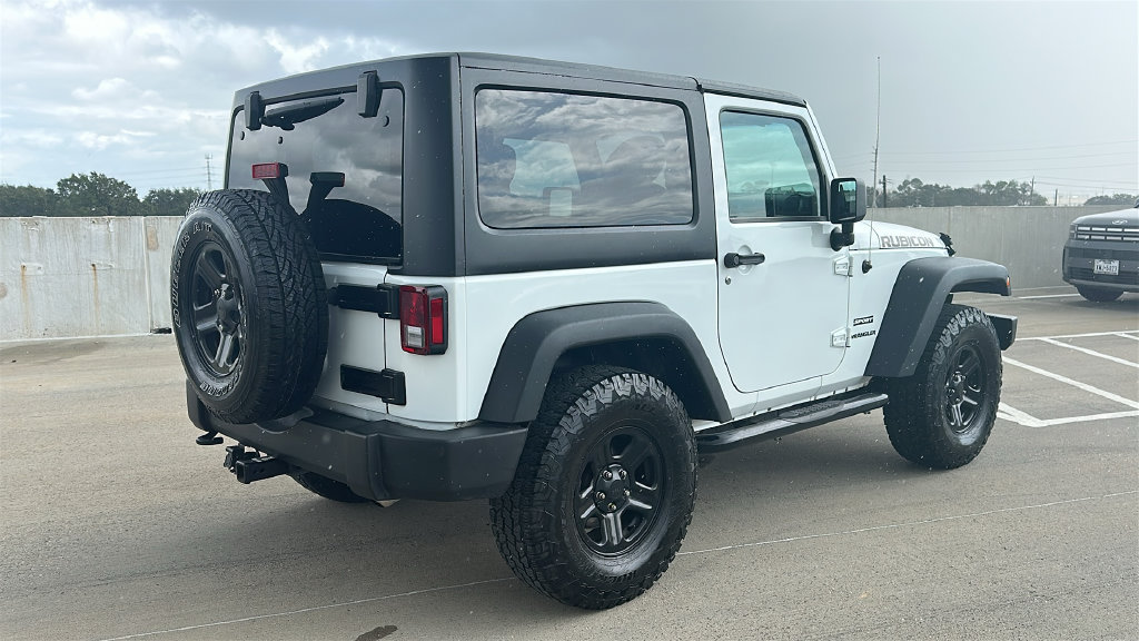Used 2017 Jeep Wrangler Sport w/ Connectivity Group AWD/4WD image 14