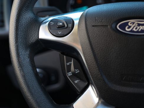 Used 2021 Ford Transit Connect XL image 31