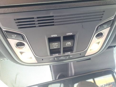 New 2026 Honda Ridgeline Black Edition image 17