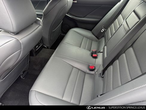 Certified 2025 Lexus IS 350 F Sport image 28