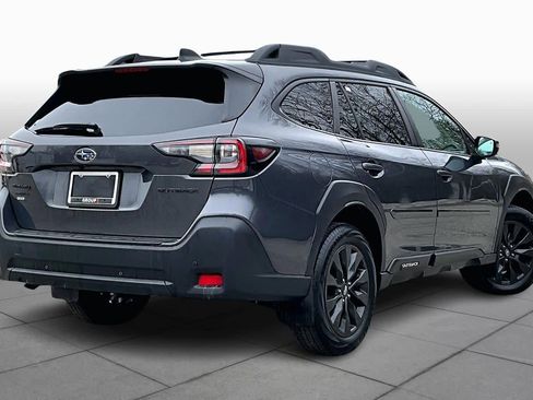 Used 2023 Subaru Outback Onyx Edition AWD/4WD image 13