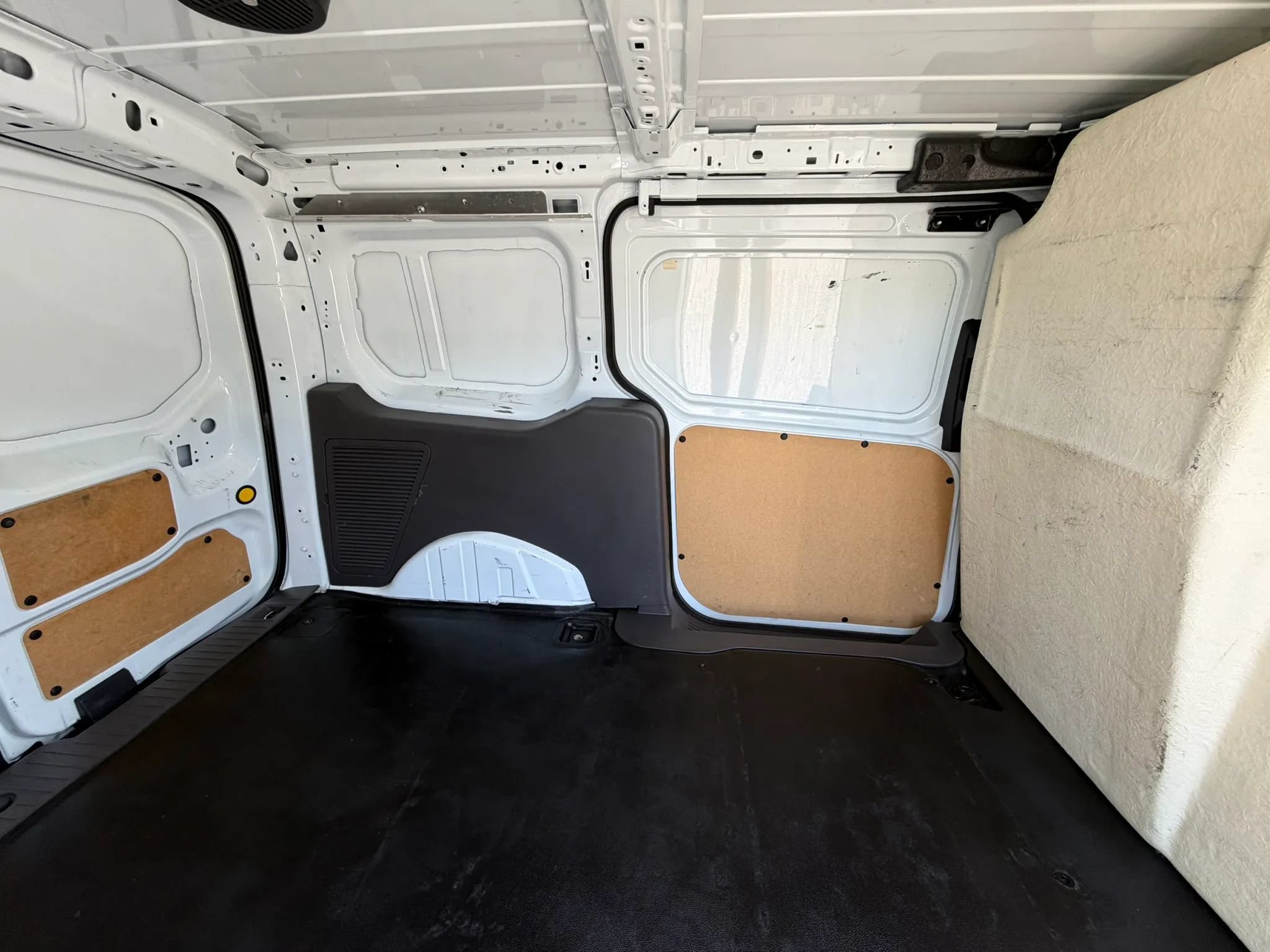 Used 2019 Ford Transit Connect XL w/ CNG/LPG Engine Prep Package FWD image 27