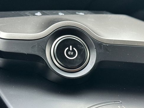New 2025 Kia EV6 Light image 24