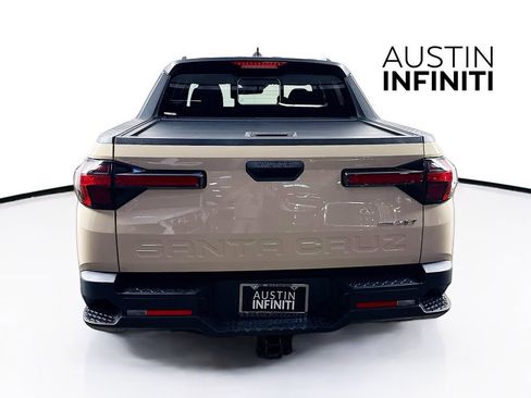 Used 2022 Hyundai Santa Cruz SEL Premium w/ Cargo Package image 6