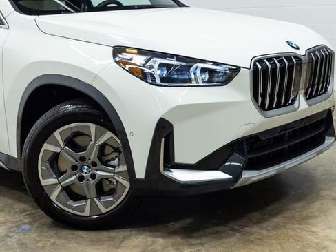 Used 2025 BMW X1 xDrive28i AWD/4WD image 5