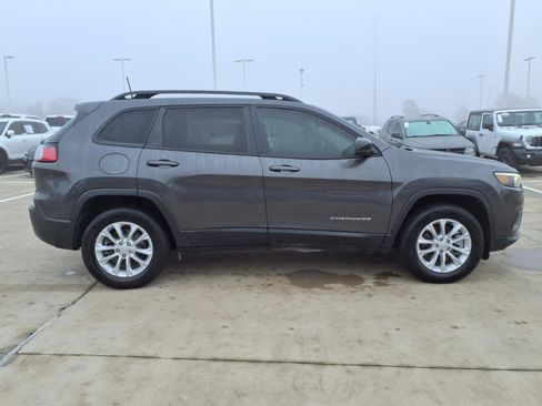 Used 2022 Jeep Cherokee Latitude Lux image 5