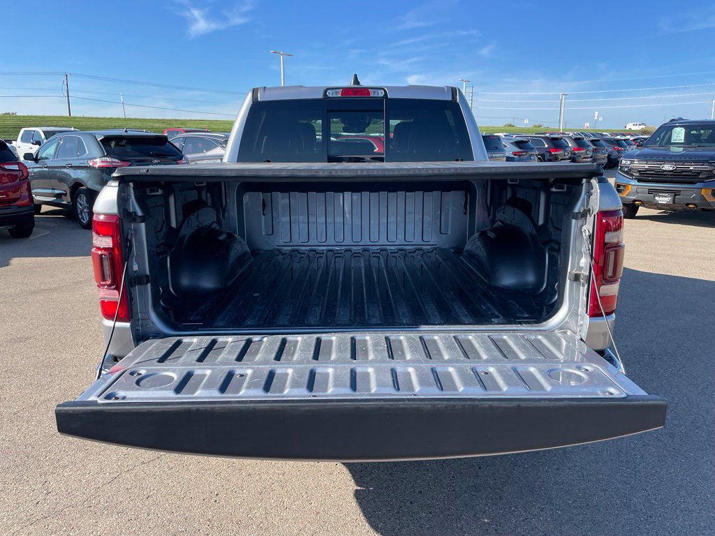Used 2022 RAM 1500 Laramie AWD/4WD image 31