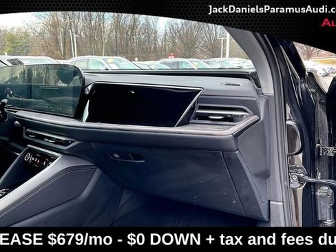 Used 2025 Audi Q5 Premium Plus w/ Premium Plus AWD/4WD image 14