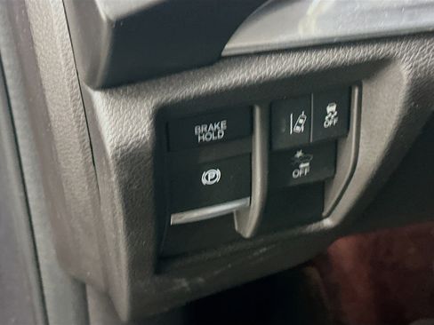 Used 2018 Acura MDX SH-AWD w/ Technology Package image 17