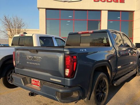 Used 2024 GMC Sierra 1500 Elevation w/ Elevation Premium Package image 3