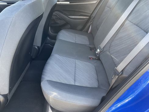 Used 2023 Kia Seltos LX image 16