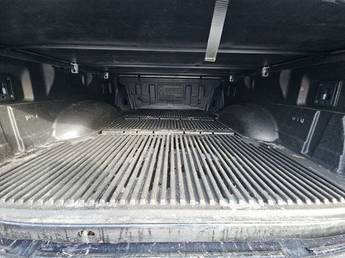 Used 2022 Ford F250 Lariat w/ FX4 Off-Road Package image 23