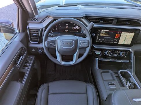 New 2026 GMC Sierra 3500 Denali w/ Denali Reserve Package image 15