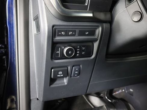 Used 2024 Ford F150 Lariat AWD/4WD image 46