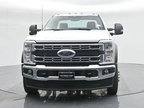 New 2024 Ford F450 XL w/ XL Chrome Package image 34