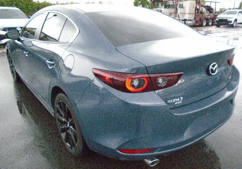Used 2025 MAZDA MAZDA3 s AWD/4WD image 4