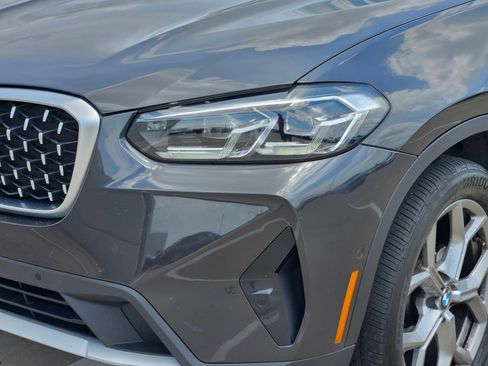 Used 2024 BMW X4 xDrive30i w/ Parking Assistance Package AWD/4WD image 12