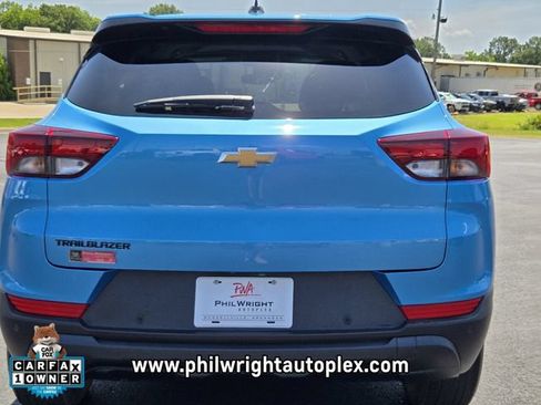 Used 2025 Chevrolet TrailBlazer LS w/ LS Convenience Package FWD image 4