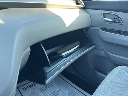 Used 2016 Honda Odyssey LX image 10