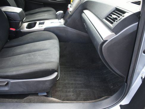 Used 2014 Subaru Outback 2.5i Premium w/ Popular Package #1B AWD/4WD image 25