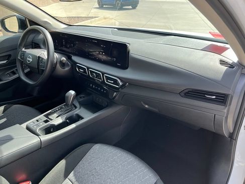 Used 2026 Nissan Sentra SV w/ Floor Mat Package FWD image 13