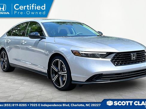 Certified 2026 Honda Accord SE image 1