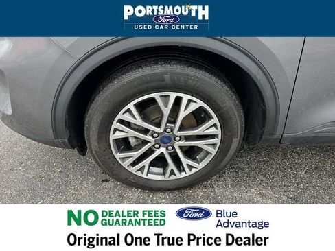 Used 2022 Ford Escape SEL w/ Technology Package image 28