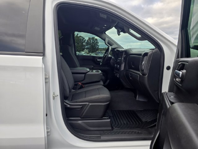 Used 2023 Chevrolet Silverado 1500 Custom AWD/4WD image 17
