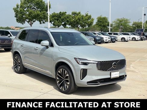 Certified 2025 Volvo XC90 B6 Plus AWD/4WD image 5